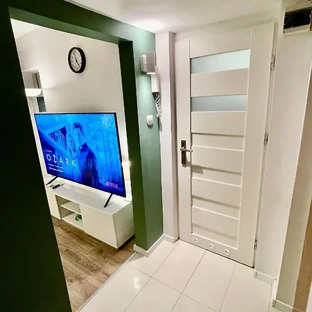 Holiday Metro Fast Wifi Tv'70 Netflix Hbo Appletv Warsaw Exterior photo