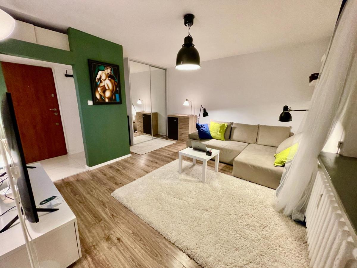 Metro Fast Wifi Tv'70 Netflix Hbo Appletv Leilighet *