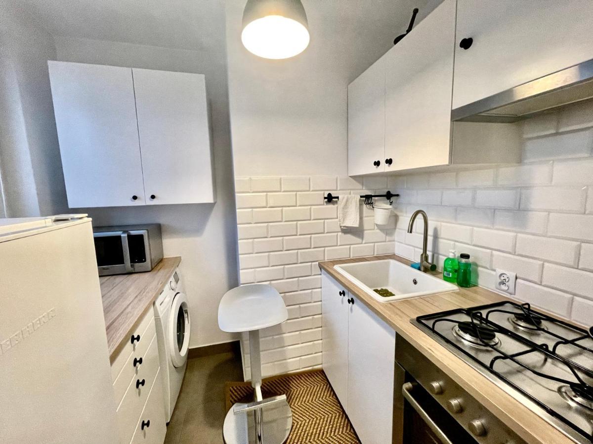 Appartamento Metro Fast Wifi Tv’70 Netflix Hbo Appletv Varsavia
